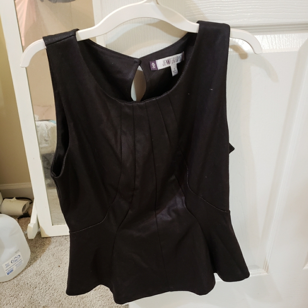 Jennifer Lopez top size small